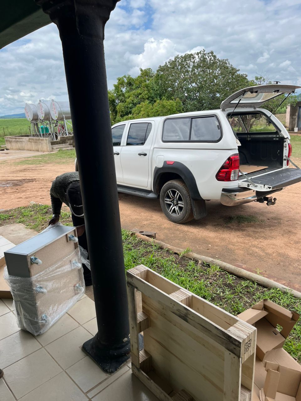On-Site Delivery — Equipment Unpacking